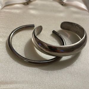 Silpada silver bangles- set of 2